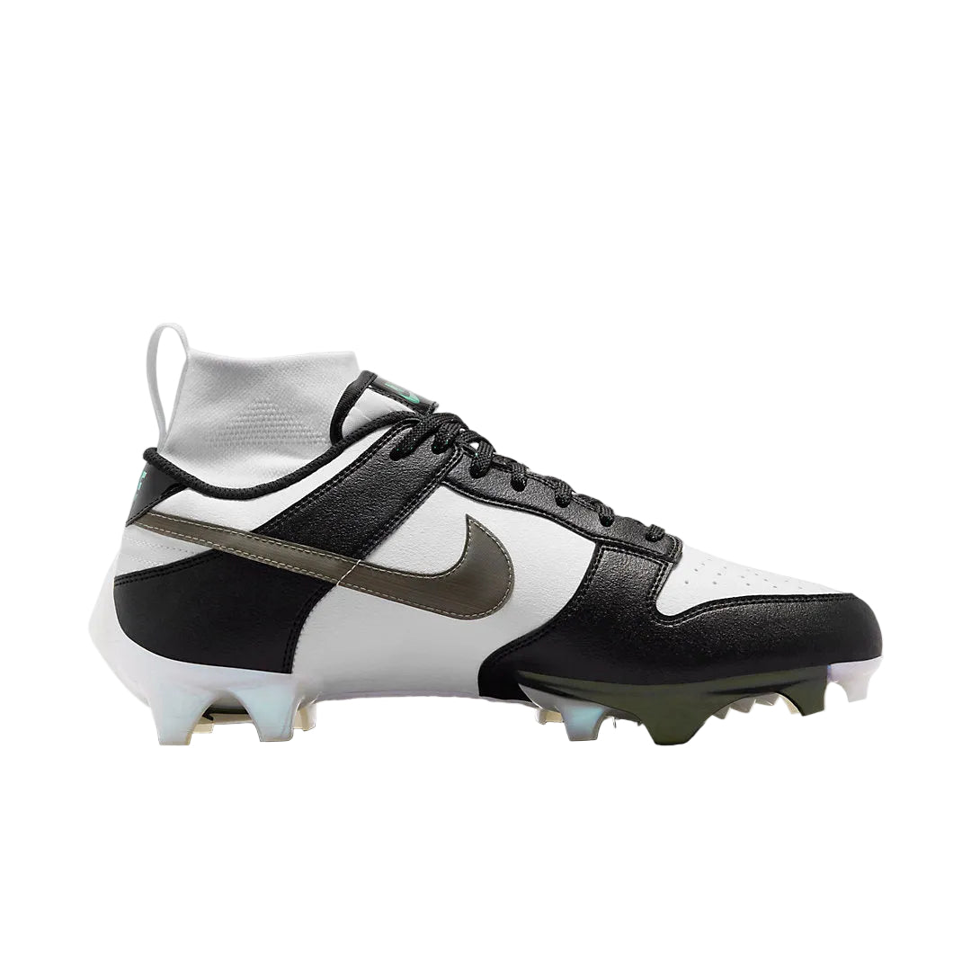 NIK3 Panda Dunk Cleats